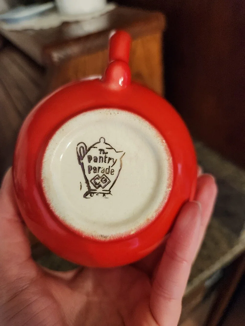 Vtg Tomato Sugar and Creamer Set